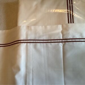 ANICHINI White Queen Duvet cover with Brown / Brick stripe brand new.